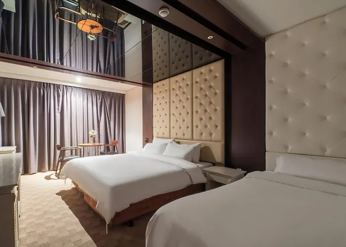 Aqua Palace 4* Busan