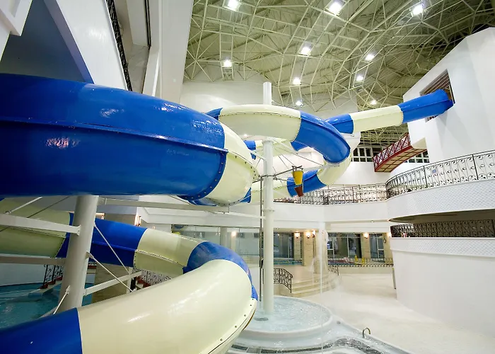 Aqua Palace Hotel