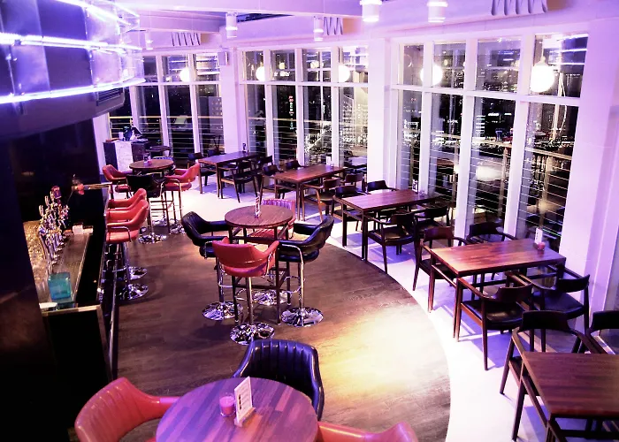Aqua Palace 4* Busan