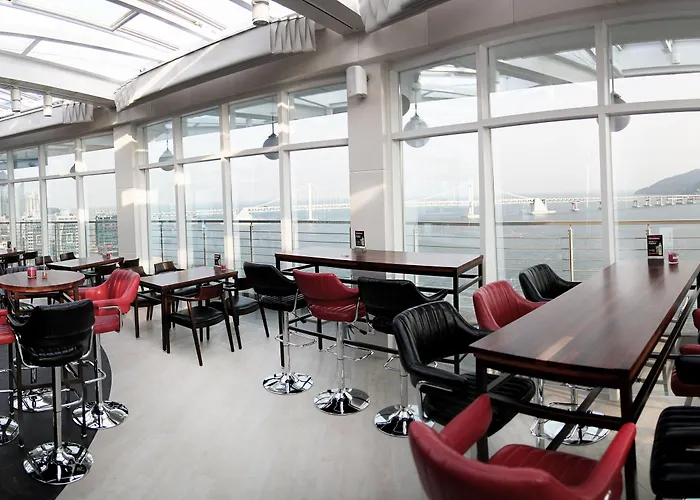 Hotel Aqua Palace Busan