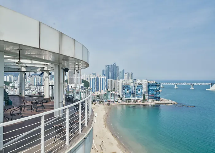 Hotel Aqua Palace 4*