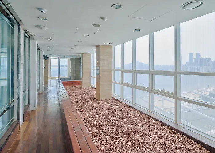 Aqua Palace 4* Busan