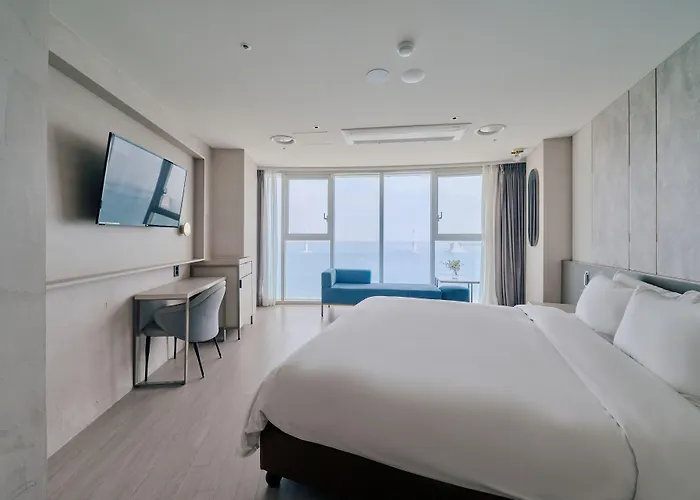 Aqua Palace 4* Busan