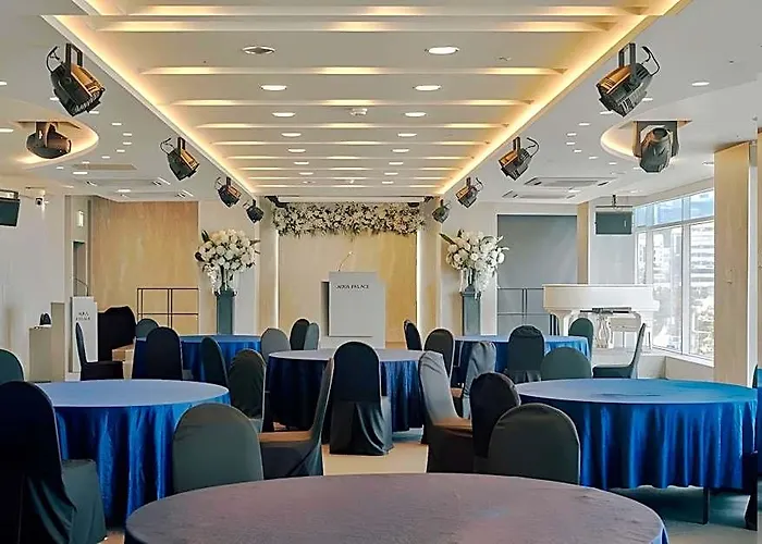Aqua Palace 4*
